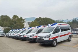 5臺(tái)國(guó)六福特V362負(fù)壓救護(hù)車，出發(fā)遼寧